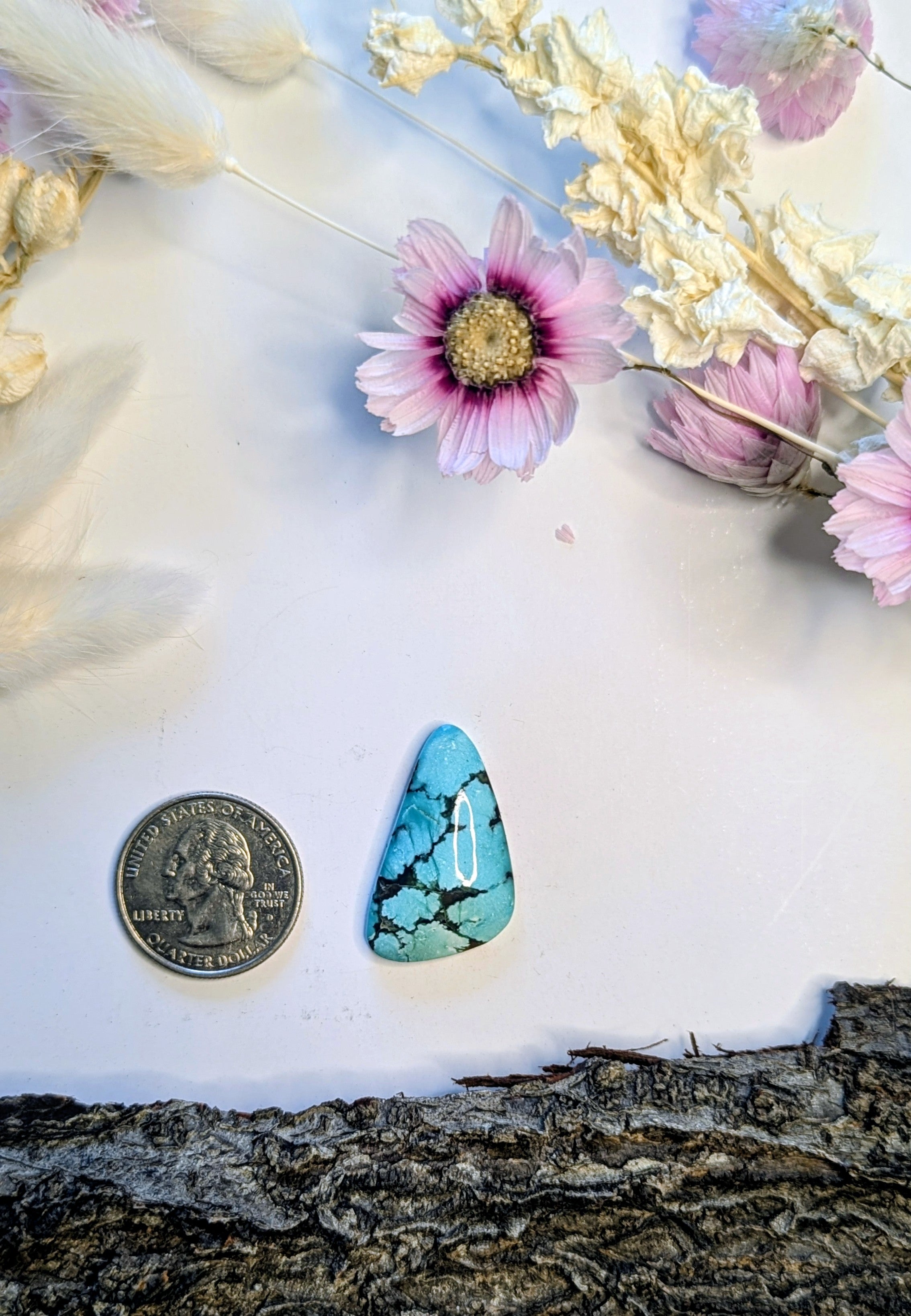 ✨Triangular Kingman Turquoise Cabochon✨