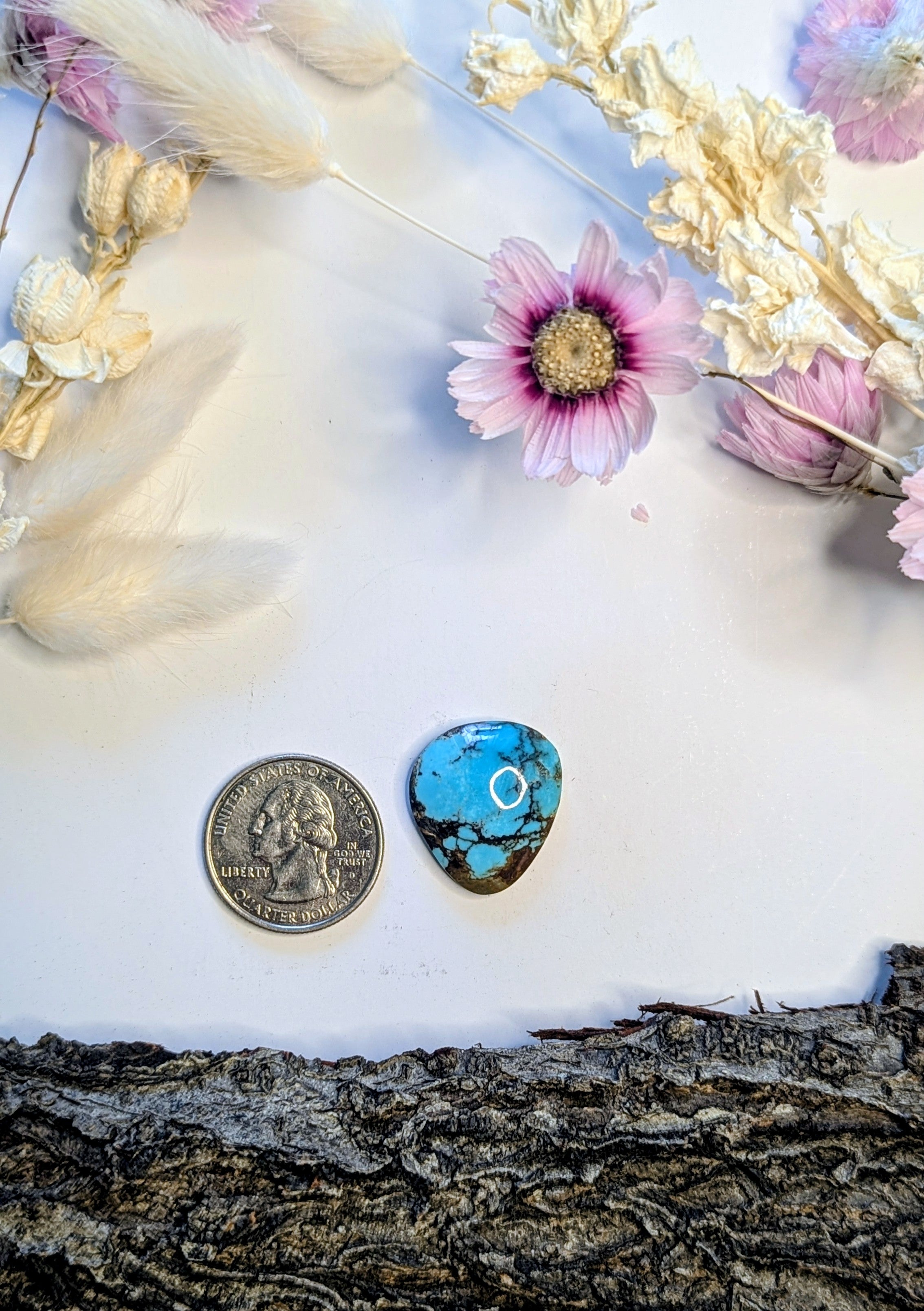 ✨Pear Shape Kingman Turquoise Cabochon✨