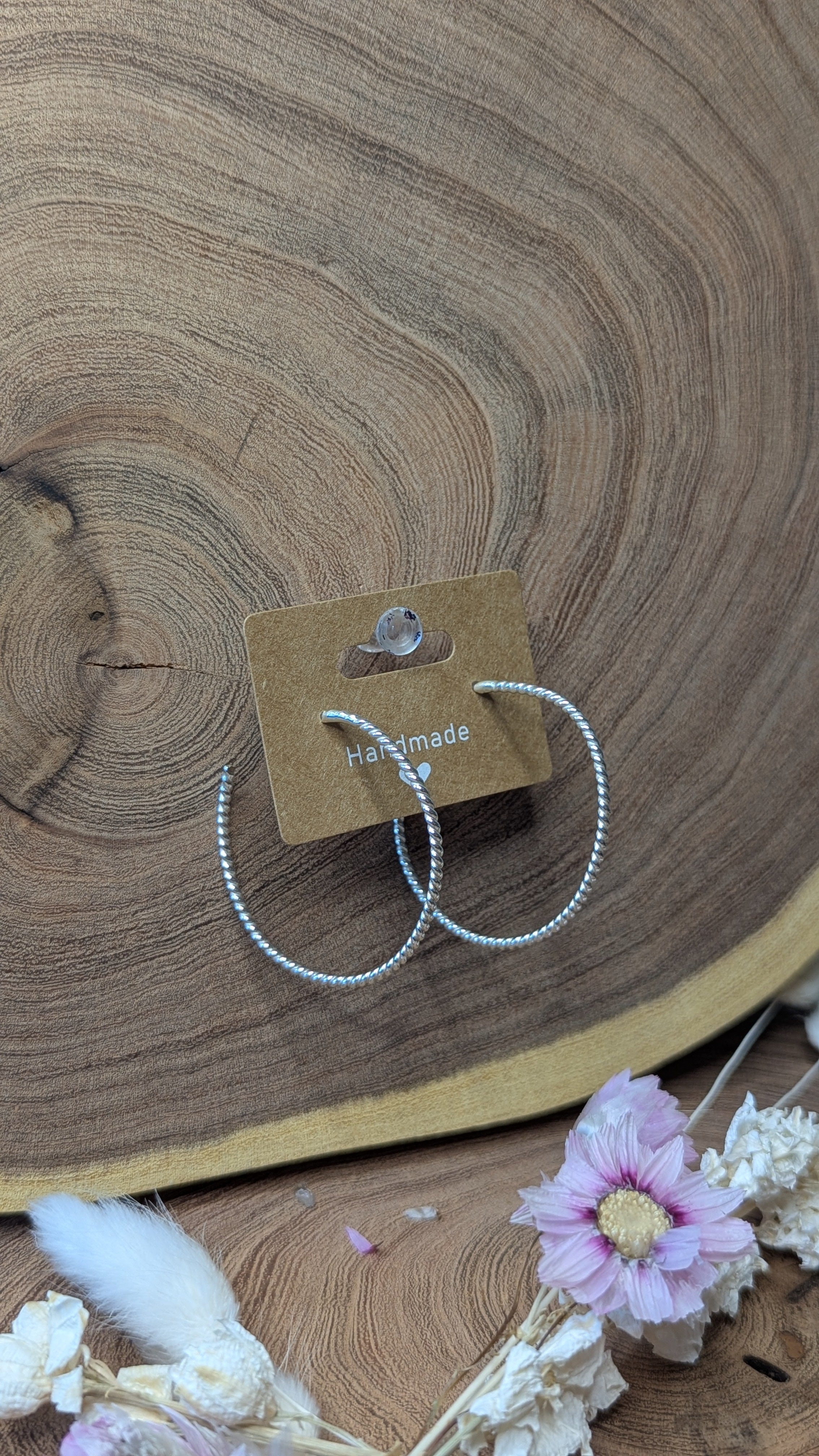 ✨ Classic Twisted Silver Hoops ✨ Medium