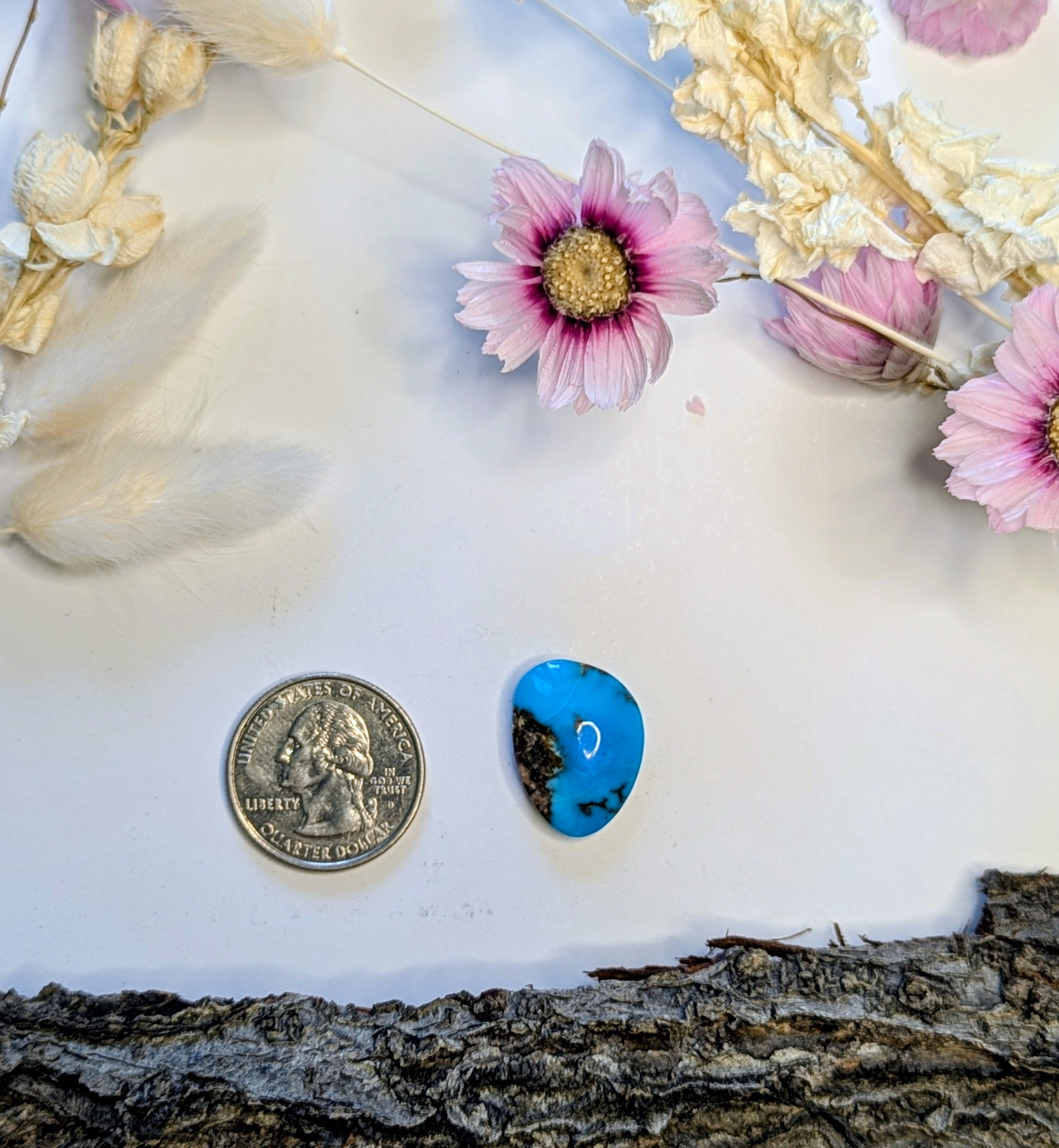 ✨Kingman Turquoise Pear Shape Cabochon✨